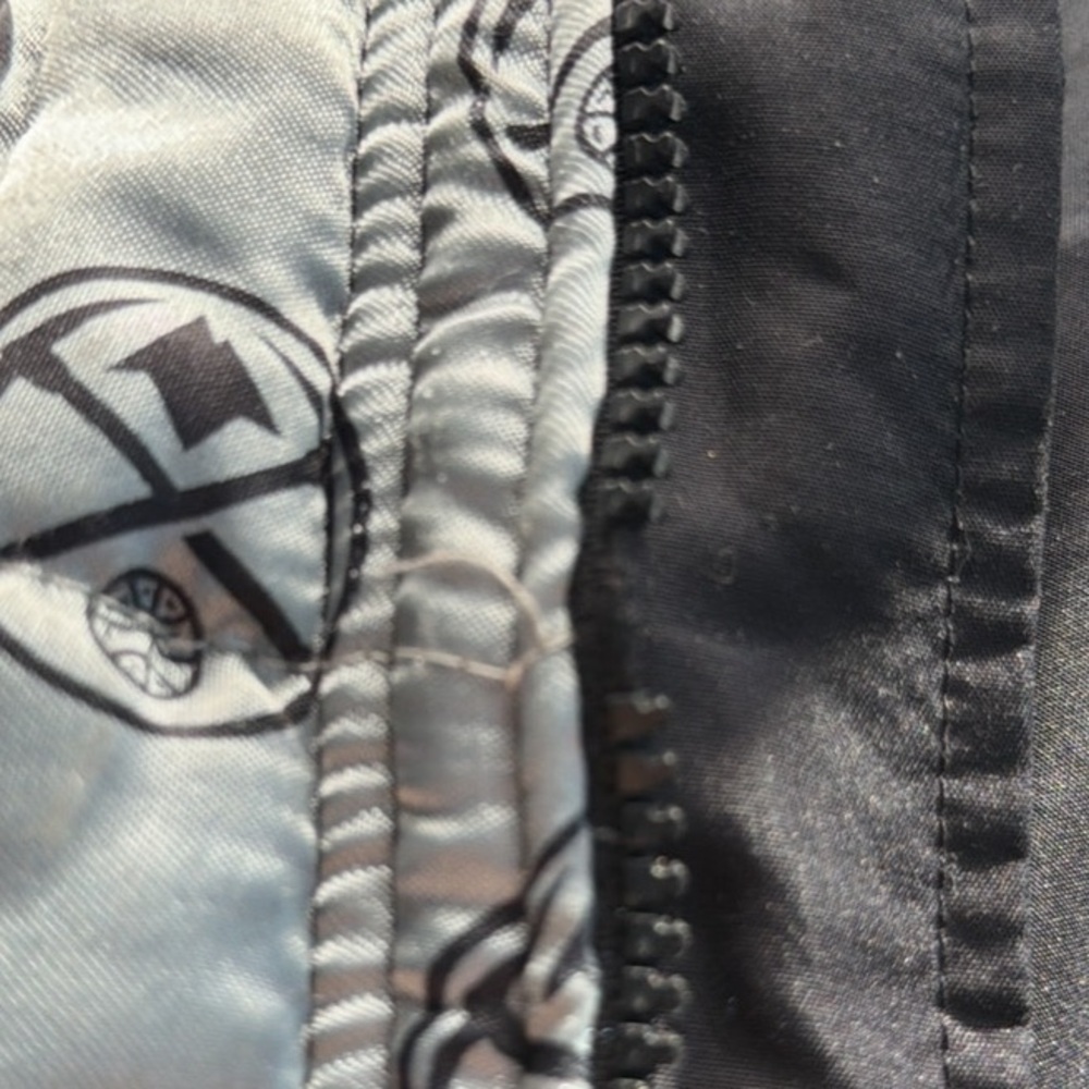 NBA UNK Black Quilted Puffer Denver Nuggets Jacket Coat - Picture 15 of 15